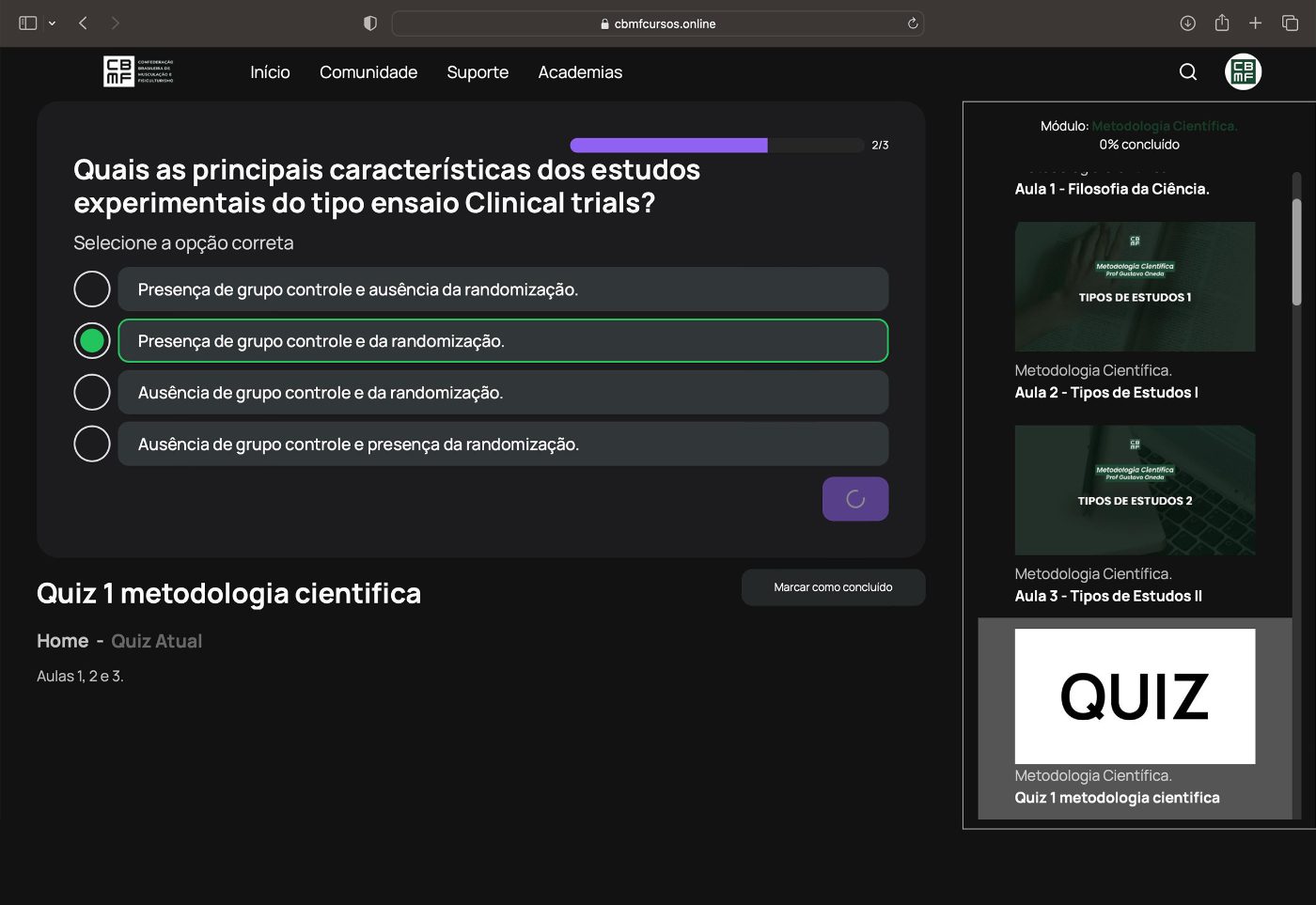 Tela de quiz com pergunta de múltipla escolha e certificado de conclusão emitido com a marca